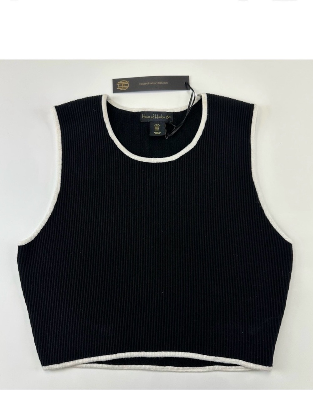 House of Harlow 1960 NEW rib knit black white tank top vest
Large Minimalist